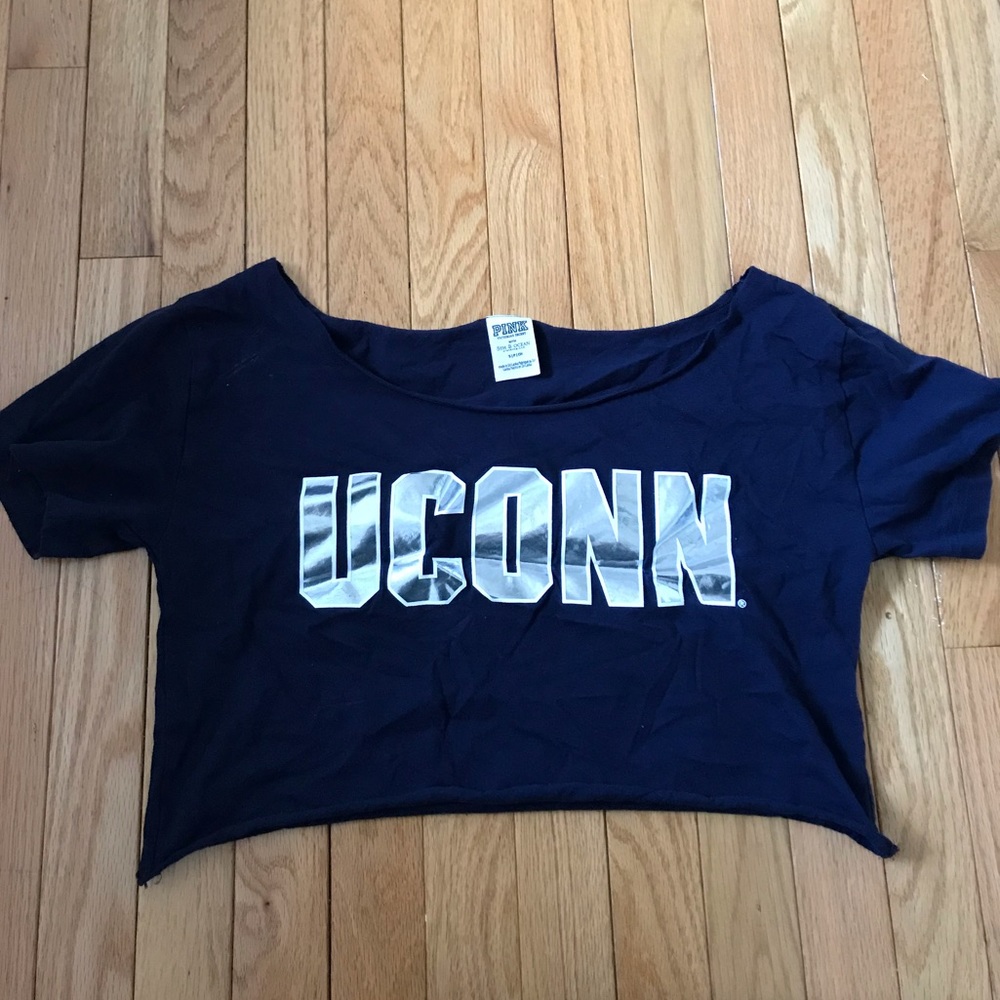 UCONN feeling like a huskie crop top!! (PINK/VS)
